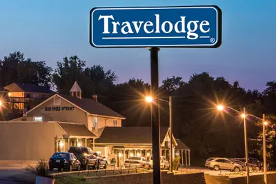 Photo 2 - Travelodge by Wyndham Airport Platte City