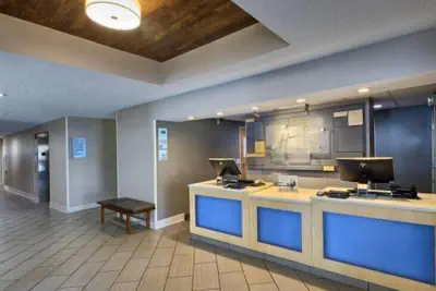 Photo 3 - Holiday Inn Express & Suites Raleigh North - Wake Forest by IHG