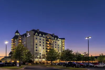 Photo 2 - Renaissance Tulsa Hotel & Convention Center