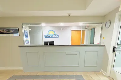 Photo 4 - Days Inn by Wyndham Glen Allen/Richmond North