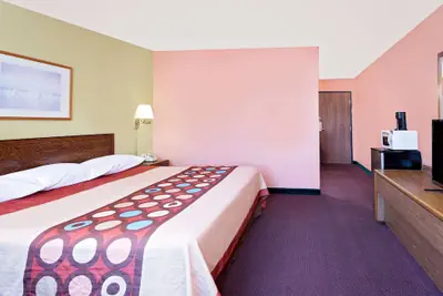 Photo 5 - Super 8 by Wyndham Sturgeon Bay
