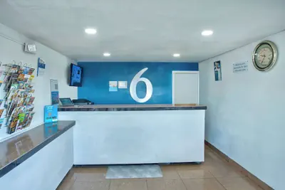 Photo 3 - Motel 6 Tucson, AZ - East Williams Center
