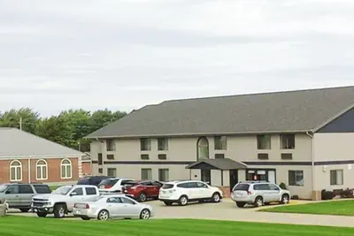 Photo 2 - Heartland Hotel and Suites