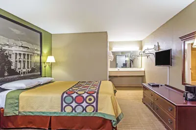 Photo 2 - Super 8 by Wyndham Jessup/Baltimore Area