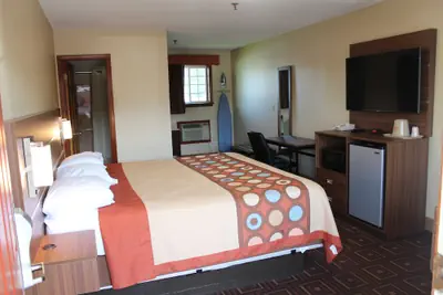 Photo 5 - American Inn