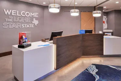 Photo 4 - Hampton Inn & Suites Legacy Park-Frisco
