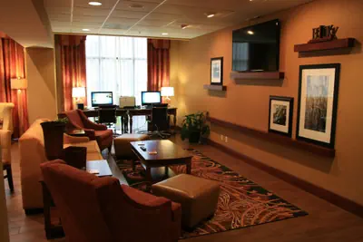 Photo 3 - Hampton Inn & Suites Springfield-Southwest