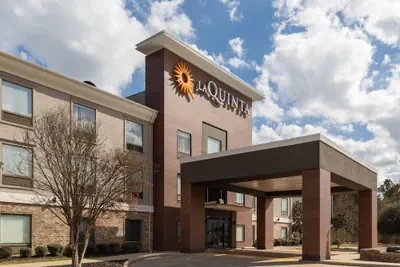 Photo 2 - La Quinta Inn & Suites Nacogdoches
