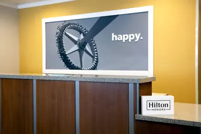 Photo 5 - Hampton Inn by Hilton Hallandale Beach Aventura
