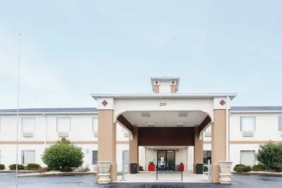Photo 2 - Red Roof Inn PLUS+ Danville, KY