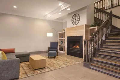 Photo 4 - Country Inn & Suites by Radisson, Billings, MT