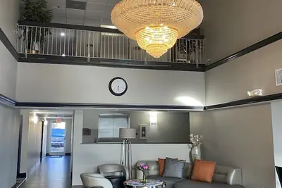 Photo 3 - Super 8 by Wyndham Weatherford