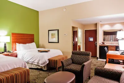 Photo 5 - Hampton Inn & Suites Harlingen