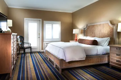 Photo 5 - Kemah Boardwalk Inn