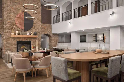 Photo 3 - Hampton Inn & Suites Paso Robles