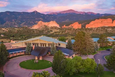 Photo 2 - Garden of the Gods Resort and Club