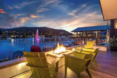 Photo 2 - Lakehouse Resort