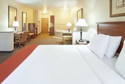 Photo 4 - Holiday Inn Express & Suites Barstow - Route 66 by IHG