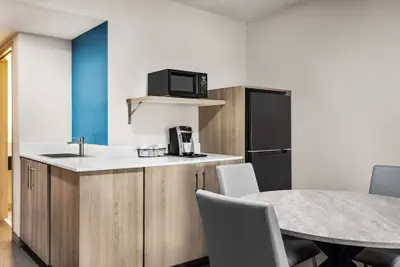 Photo 5 - Holiday Inn Express Hotel & Suites Birmingham-Irondale(East) by IHG
