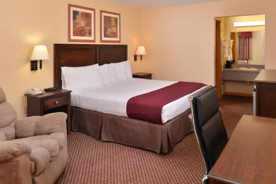 Photo 4 - Americas Best Value Inn & Suites Bryant Little Rock