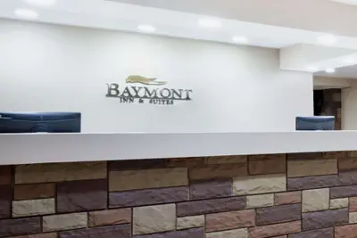 Photo 2 - Baymont by Wyndham Columbus/Rickenbacker