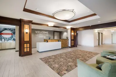 Photo 4 - Hampton Inn McHenry