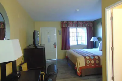Photo 4 - Super 8 by Wyndham Payson