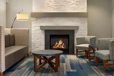 Photo 5 - Holiday Inn Express & Suites Philadelphia - Mt. Laurel by IHG