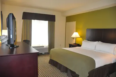 Photo 5 - Holiday Inn Express Sarasota East - I-75 by IHG