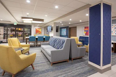 Photo 4 - Holiday Inn Express & Suites Grand Junction by IHG