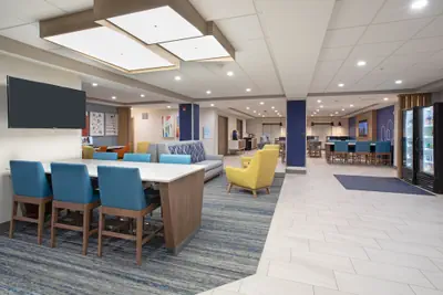 Photo 5 - Holiday Inn Express & Suites Grand Junction by IHG