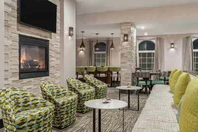 Photo 3 - Homewood Suites by Hilton Providence/Warwick
