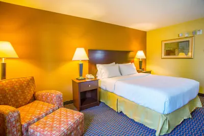 Photo 4 - Holiday Inn Express & Suites Richland by IHG