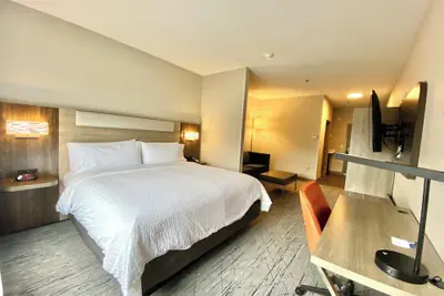 Photo 5 - Holiday Inn Express & Suites Elyria by IHG