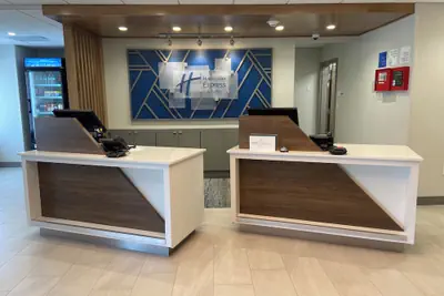 Photo 3 - Holiday Inn Express & Suites Elyria by IHG