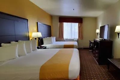 Photo 2 - Best Western Executive Inn & Suites