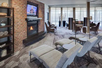 Photo 3 - Courtyard by Marriott Providence Warwick