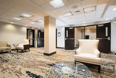 Photo 4 - Hampton Inn Great Falls