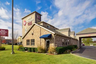 Photo 2 - Best Western Plus Tulsa Inn & Suites