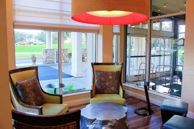 Photo 5 - Hilton Garden Inn Redding
