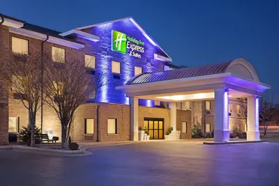 Photo 2 - Holiday Inn Express Hotel & Suites Edmond by IHG