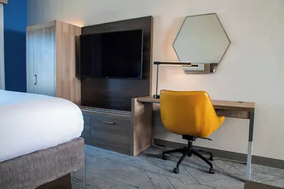 Photo 5 - Holiday Inn Express Hotel & Suites Pittsburgh-South Side by IHG