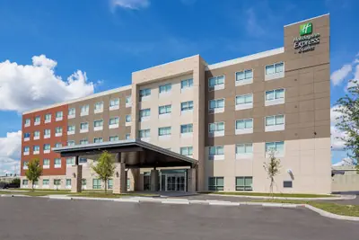 Photo 2 - Holiday Inn Express & Suites Sanford- Lake Mary by IHG