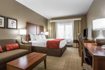 Photo 2 - Comfort Suites Victorville-Hesperia