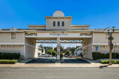 Photo 2 - Rodeway Inn Old Town Temecula