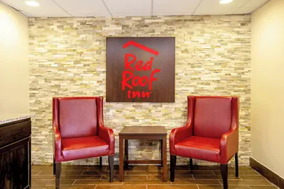 Photo 3 - Red Roof Inn Scottsburg