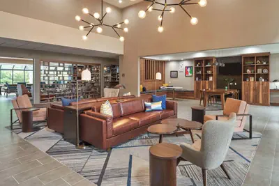 Photo 3 - Four Points by Sheraton Chicago Schaumburg
