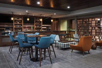 Photo 2 - Four Points by Sheraton Chicago Schaumburg