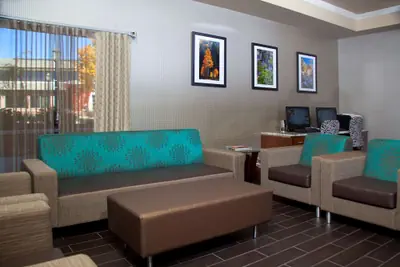 Photo 4 - Hampton Inn Grand Junction Downtown/Historic Main Street