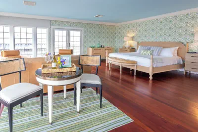 Photo 4 - Breakwater Inn
